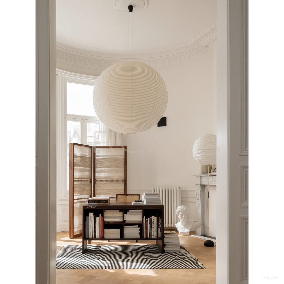 Light French Linen Folding Screen in detail