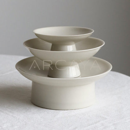 Sunxun Collab Footed Tea Snack Plate - main