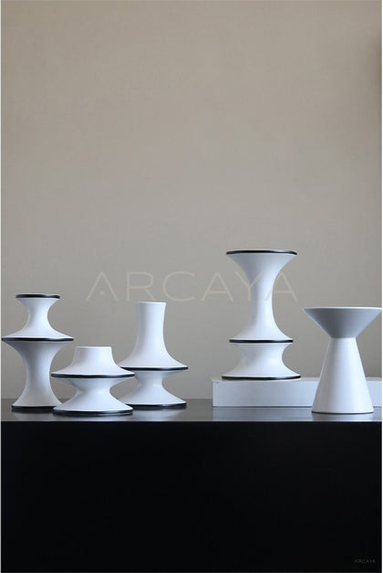 New Chinese Tabletop Ceramic Vase - scene