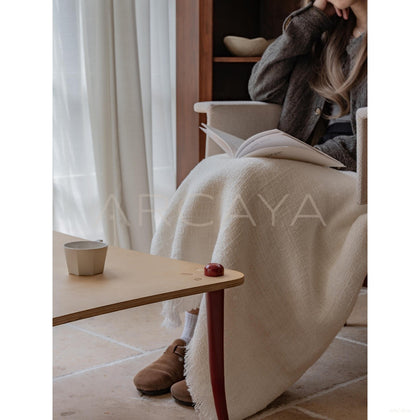 Luoli Red Coffee Table - scene