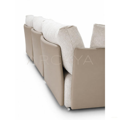 Julian Sofa - scene