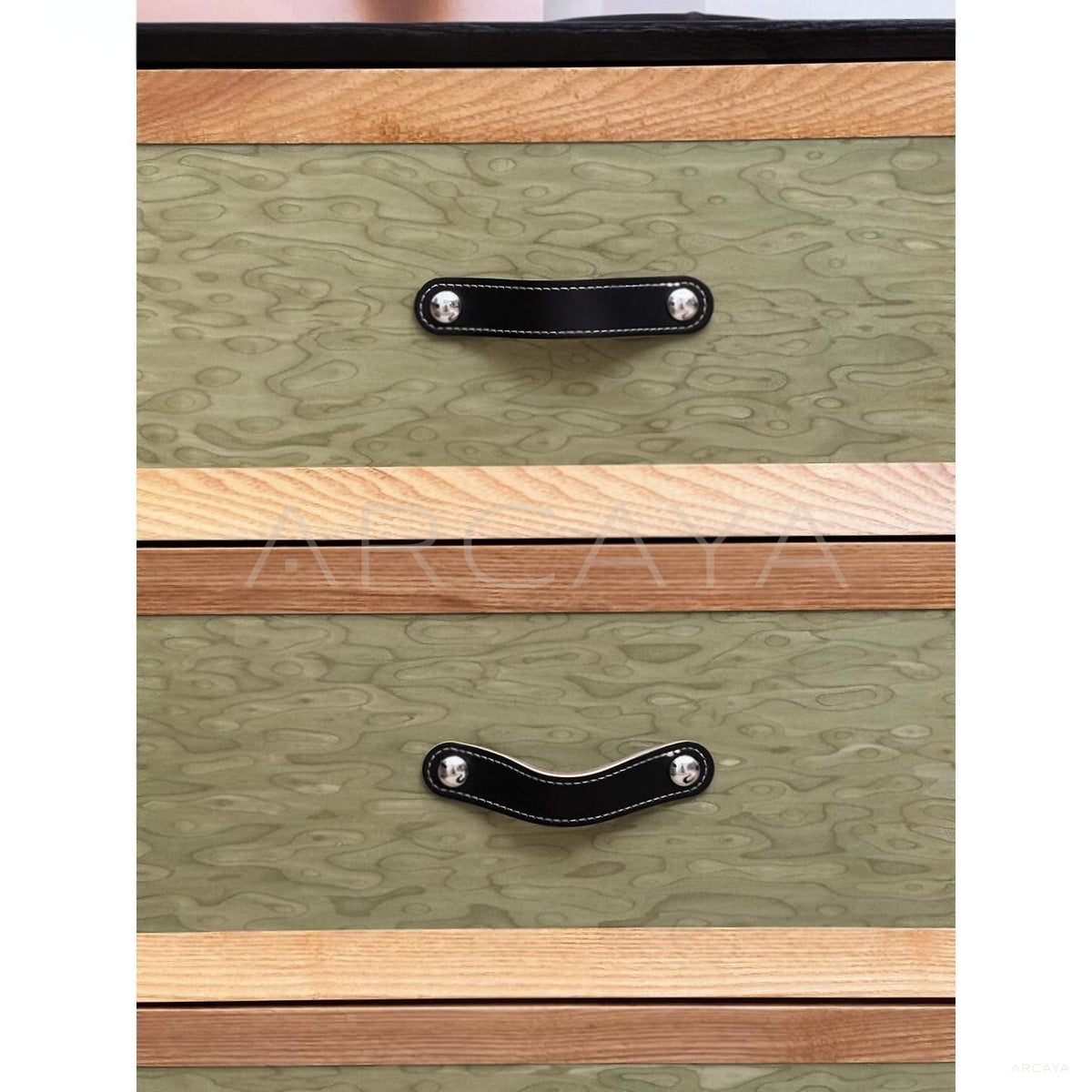 Daiying Retro Extendable Vanity Chest in detail