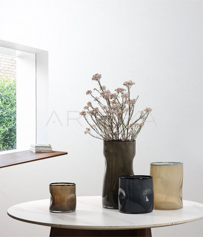 Glass Flower Reviving Vase - scene