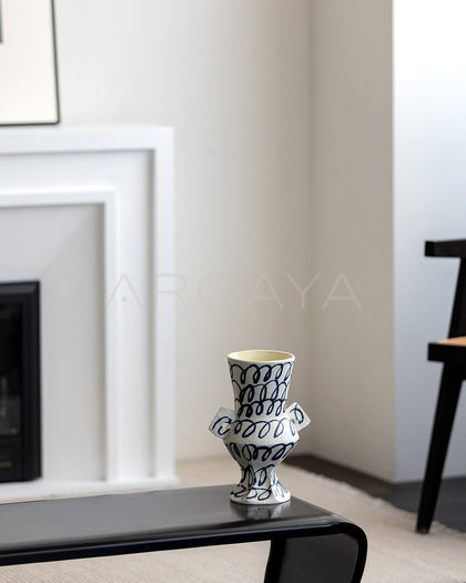 Dadan Hand Painted Double Ear Vase 2 - scene