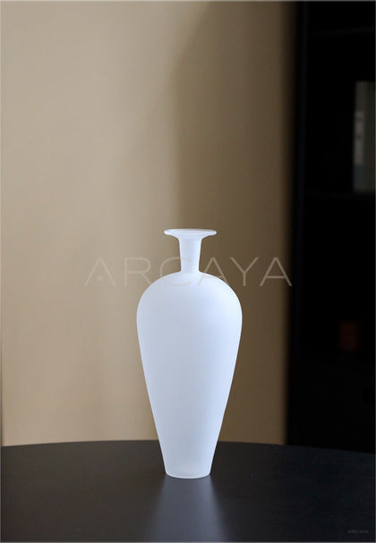 New Chinese Song Aesthetic Glass Vase 2 - scene