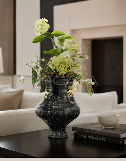 Dadan Three Neck Ceramic Vase - scene