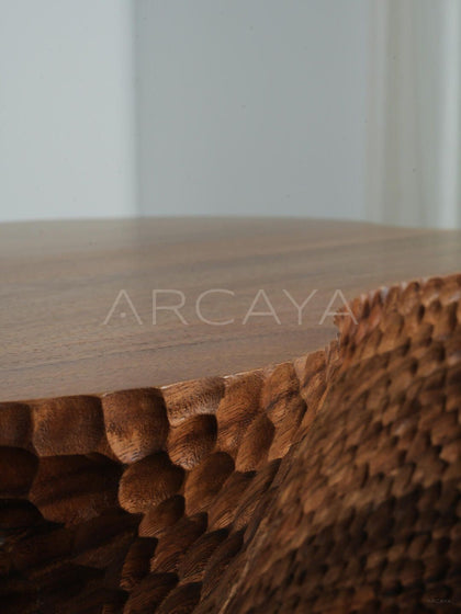 Custom Vintage Solid Wood Coffee Table - detail