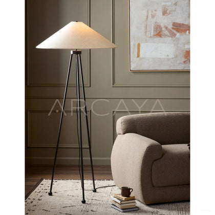 Kolbeck Floor Lamp - scene