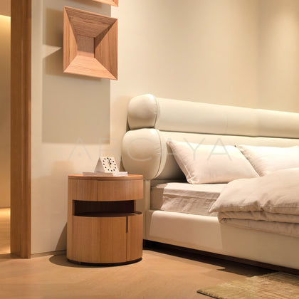 Open Mouth Side Table - main