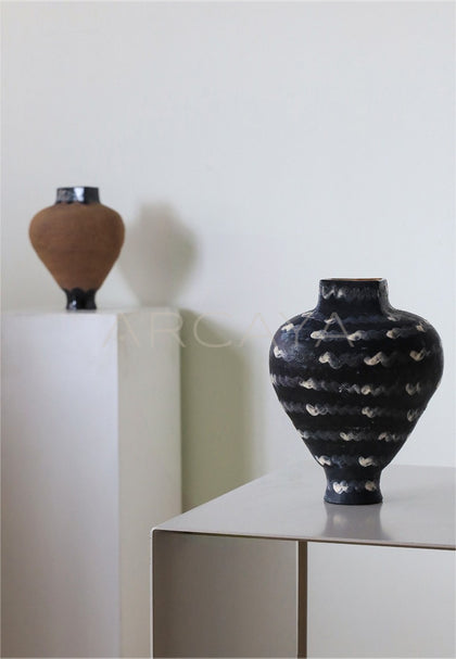 Dadan Jingdezhen Art Jar Vase Entryway - scene