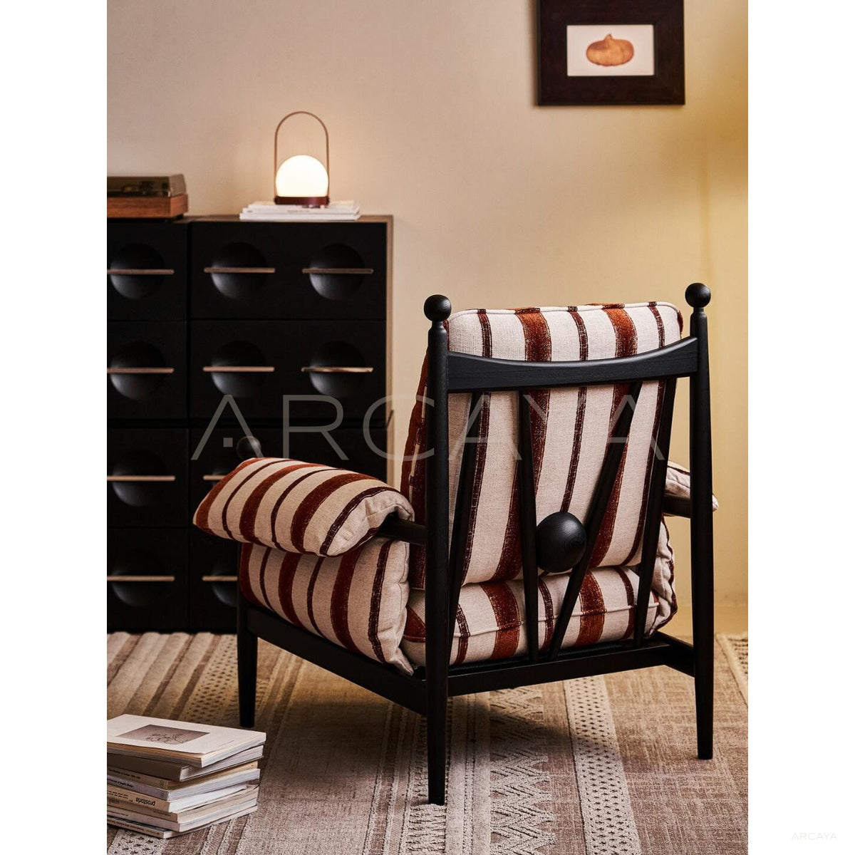 Shanhaijing Chinese Aesthetic Chair in detail