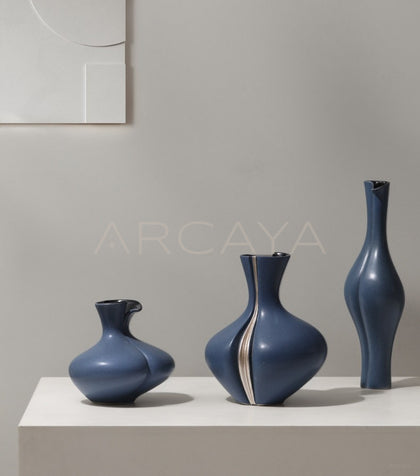 Chinese Showroom Ceramic Art Vase - scene
