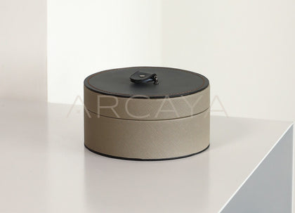 Leather Round Jewelry Storage Box - scene