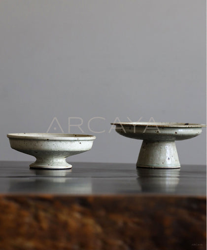 Amu Collab Handmade Stoneware Footed Plate - scene