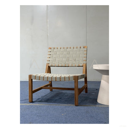 Granada Wabi Sabi Outdoor Lounge Chair - scene