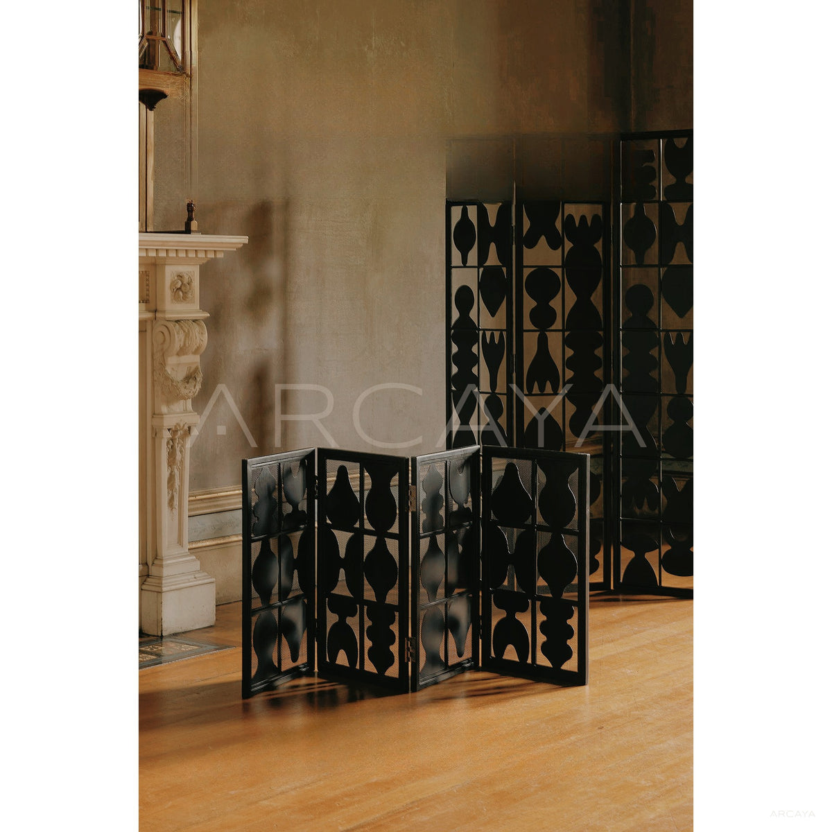 Vintage Openwork Classical Folding Screen in detail