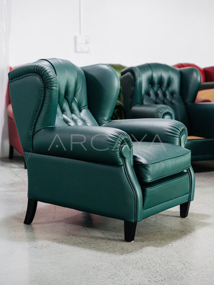 Cigar Chair - scene