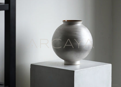 Dadan Silver Glaze Art Ceramic Vase - scene