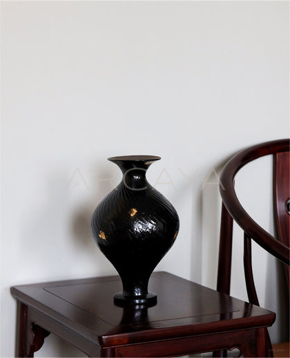 Dadan Vintage Jingdezhen Art Vase - scene