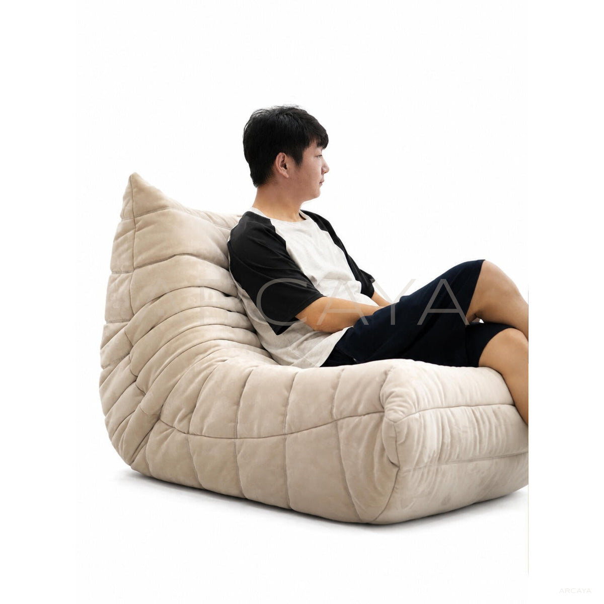 Caterpillar Single Sofa in detail