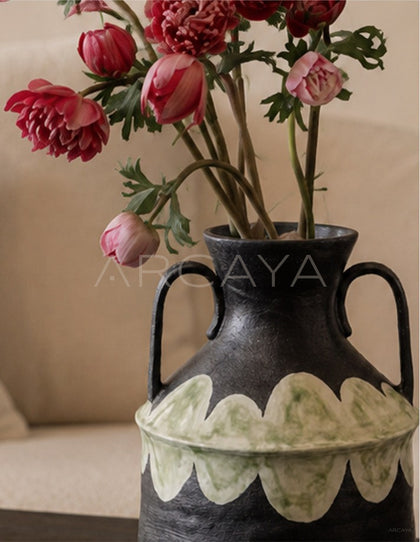 Dadan Stoneware Double Ear Vase Hotel - scene