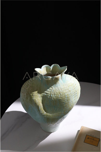 Wabi Sabi Jingdezhen Floor Vase Homestay - scene