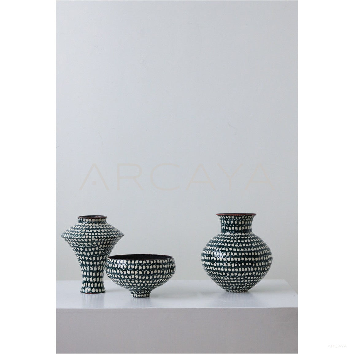 Jingdezhen Artist Handmade Vase in detail
