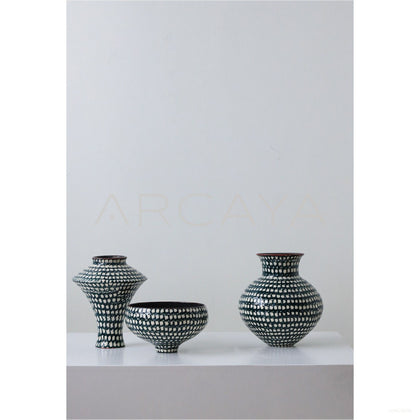 Dadan Jingdezhen Artist Handmade Vase - scene