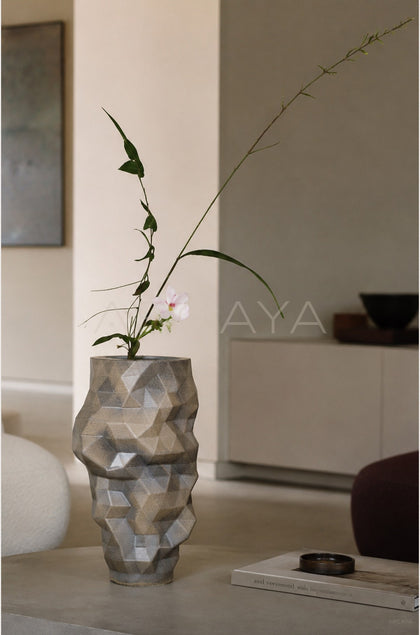 Handmade 3D Angular Ceramic Vase - scene