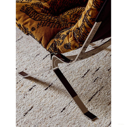 Ohm Lounge Chair Tiger Mountain Velvet - scene