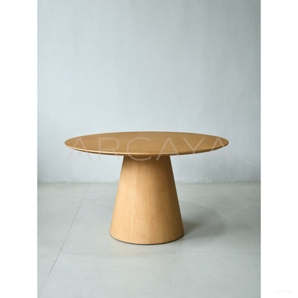 Ash Solid Wood Round Dining Table - scene