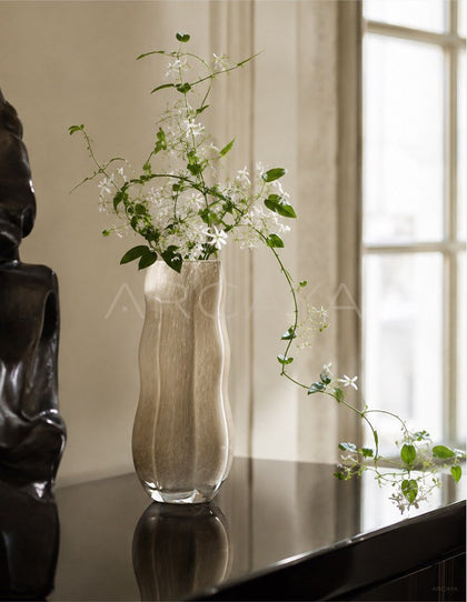 Glass Vase - scene