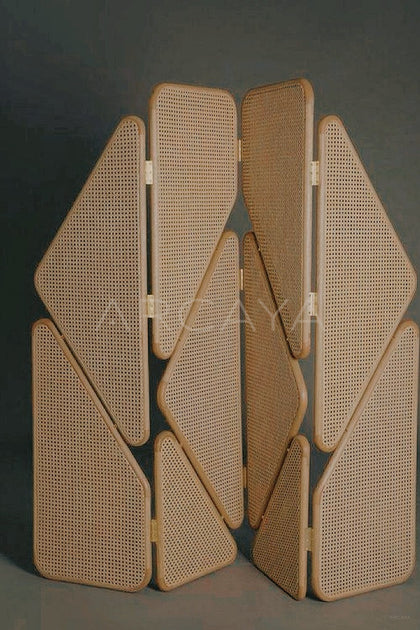 Geometric Structure Folding Screen - scene