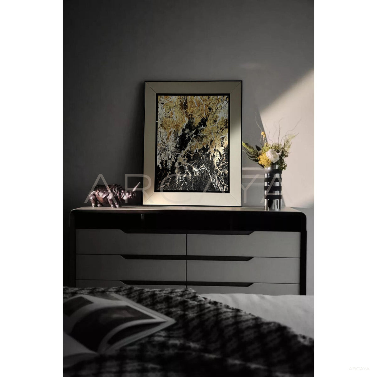 Decorative Wall Art Lifestyle 042 in detail