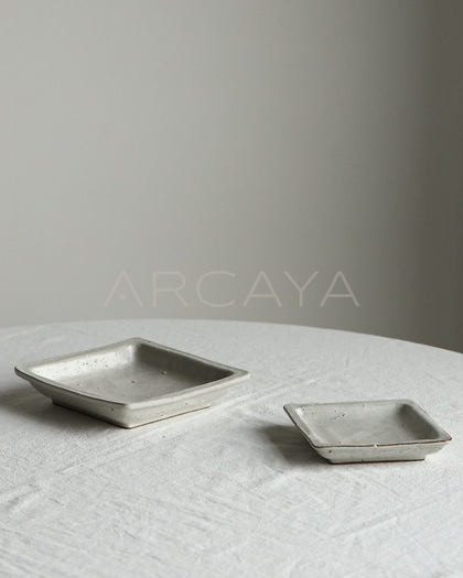 Amu Collab Ceramic Salad Plate - scene