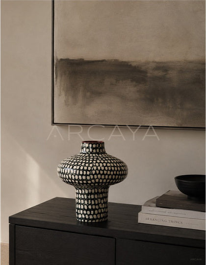 Dadan Hand Painted Art Ceramic Vase - scene