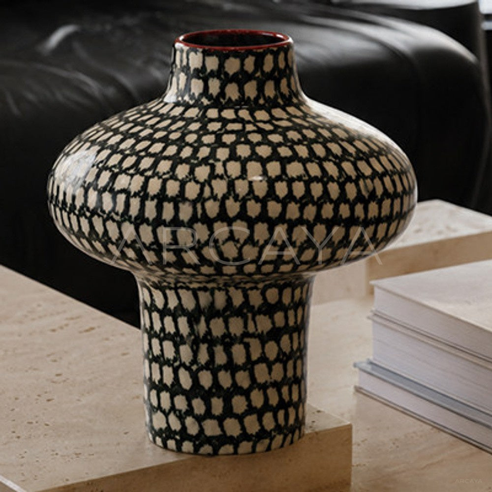 Dadan Hand Painted Plaid Vase 2 - main
