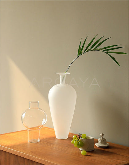 New Chinese Clear Glass Art Vase - scene
