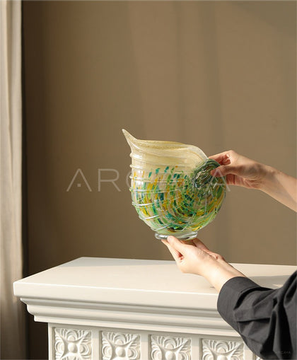 Conch Glass Vase - scene