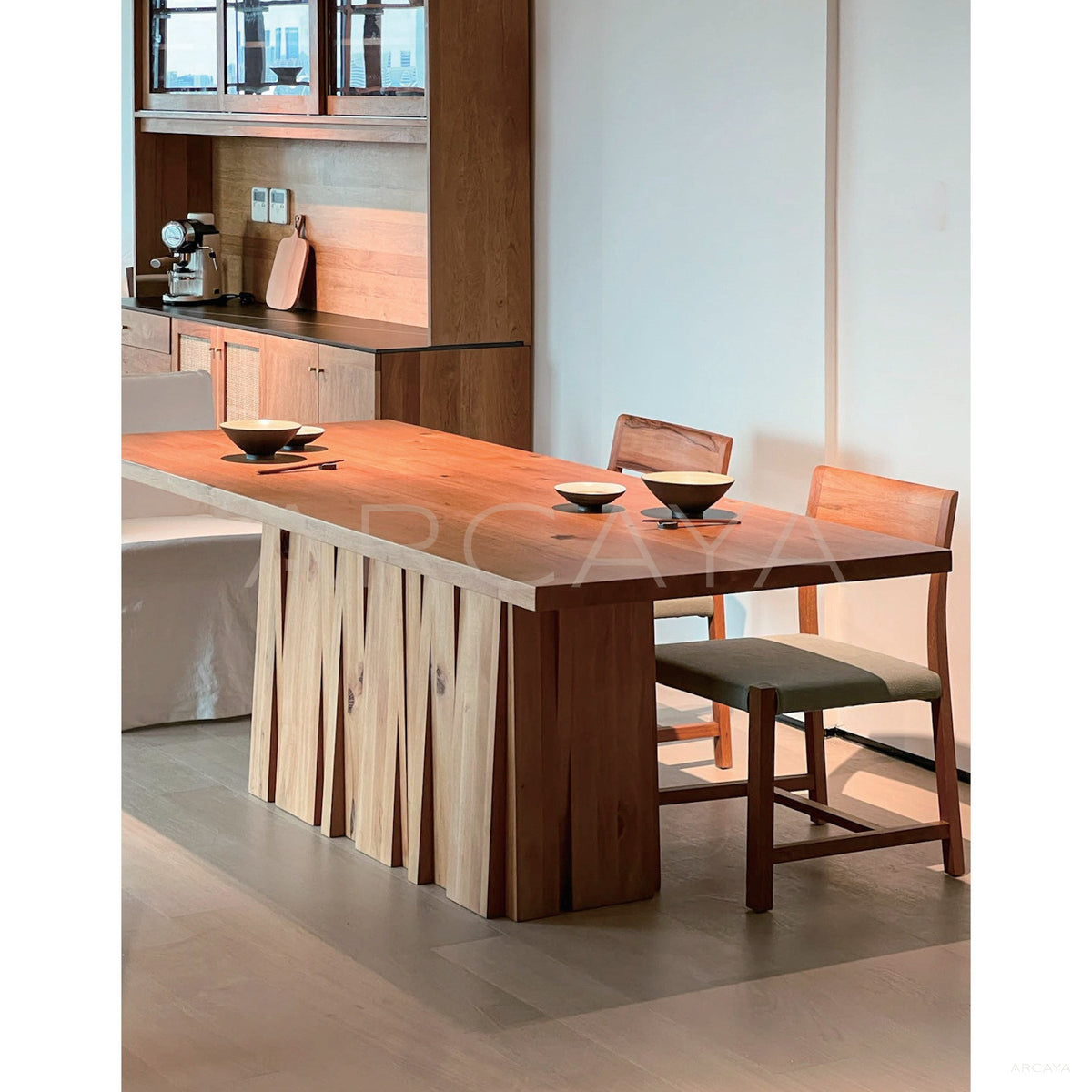 Zhimu Dining Table 049 in detail