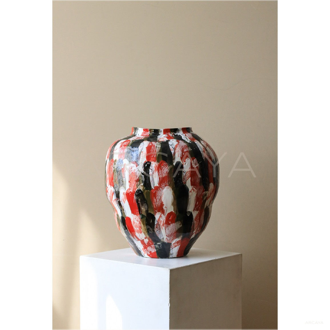 Jingdezhen Large Floor Art Jar Vase in detail