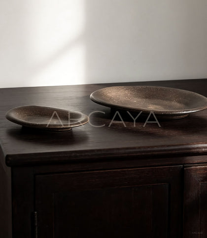 Amu Collab Brown Sand Glaze Oval Stoneware Plate - scene