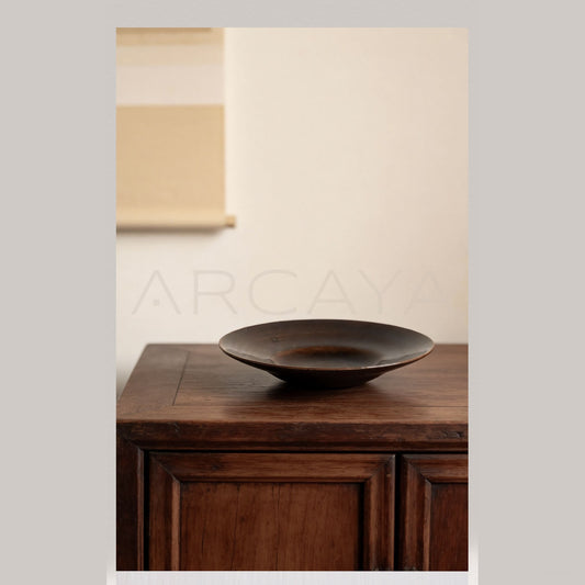 Sunxun Collab Dark Brown Swirl Ceramic Plate - scene