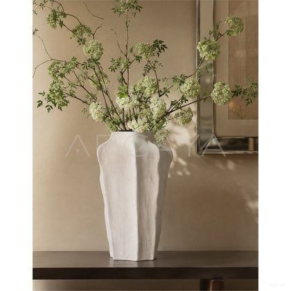 Plain Edge Hand Pinched Ceramic Vase - scene