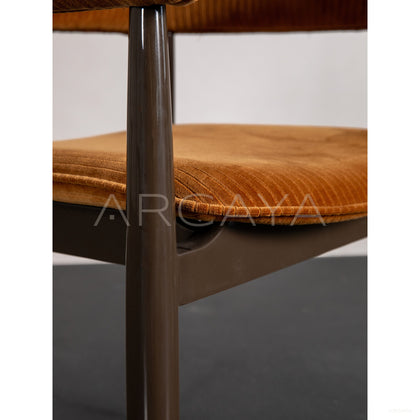 Caramel Embrace Chair - scene
