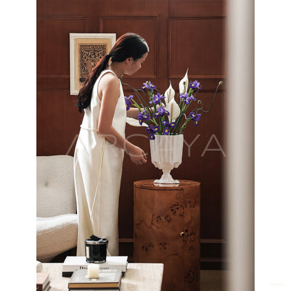 Snow Mountain Vase - scene
