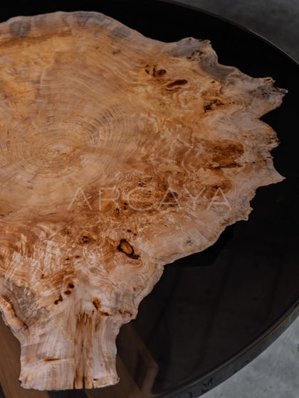 Custom Solid Wood Resin Round Table - detail
