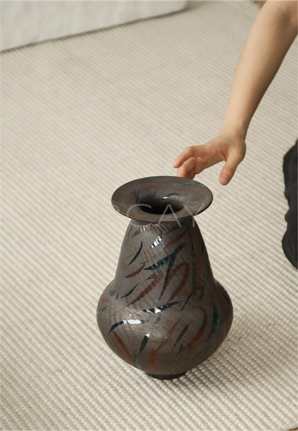 Dadan Designer Handmade Wabi Sabi Vase - scene