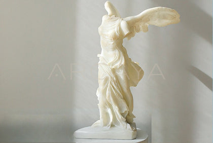 Goddess Sculpture Ornament - scene