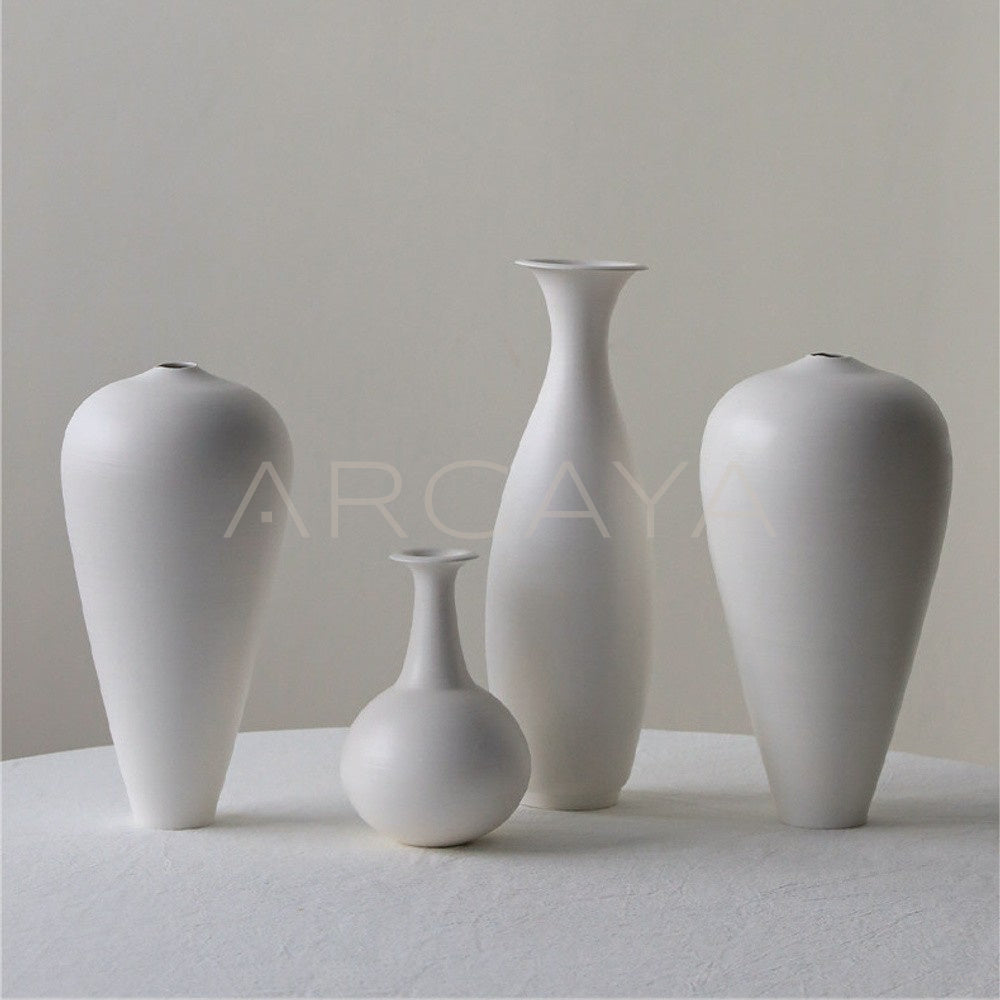 Designer Handmade New Chinese Ceramic Vase - main